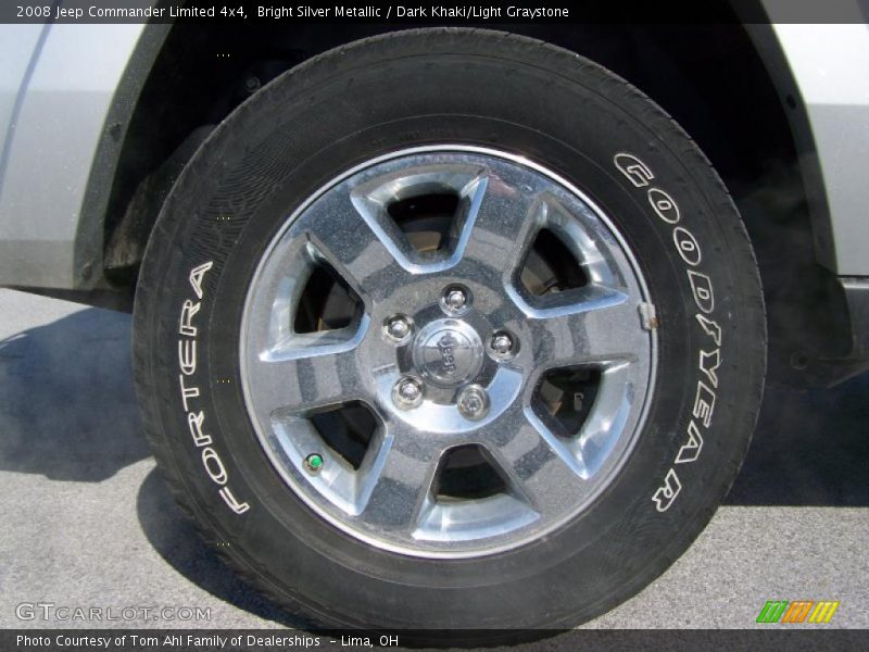 Bright Silver Metallic / Dark Khaki/Light Graystone 2008 Jeep Commander Limited 4x4