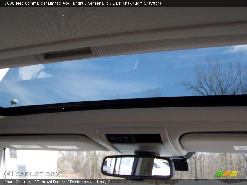 Bright Silver Metallic / Dark Khaki/Light Graystone 2008 Jeep Commander Limited 4x4