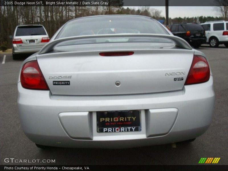 Bright Silver Metallic / Dark Slate Gray 2005 Dodge Neon SXT