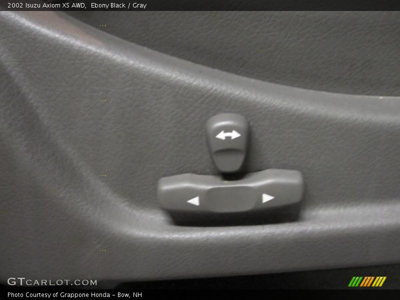 Ebony Black / Gray 2002 Isuzu Axiom XS AWD