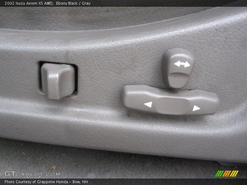 Ebony Black / Gray 2002 Isuzu Axiom XS AWD