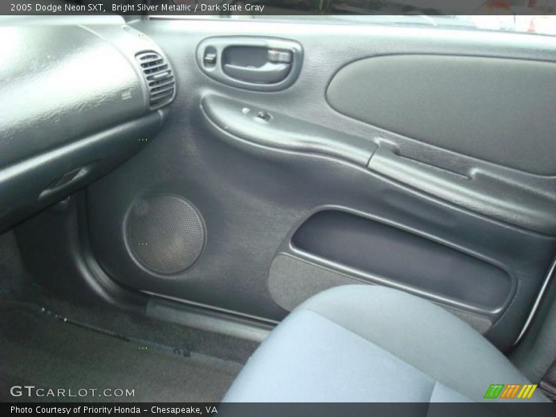 Bright Silver Metallic / Dark Slate Gray 2005 Dodge Neon SXT
