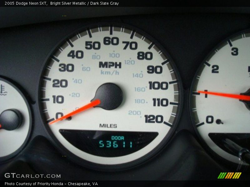 Bright Silver Metallic / Dark Slate Gray 2005 Dodge Neon SXT