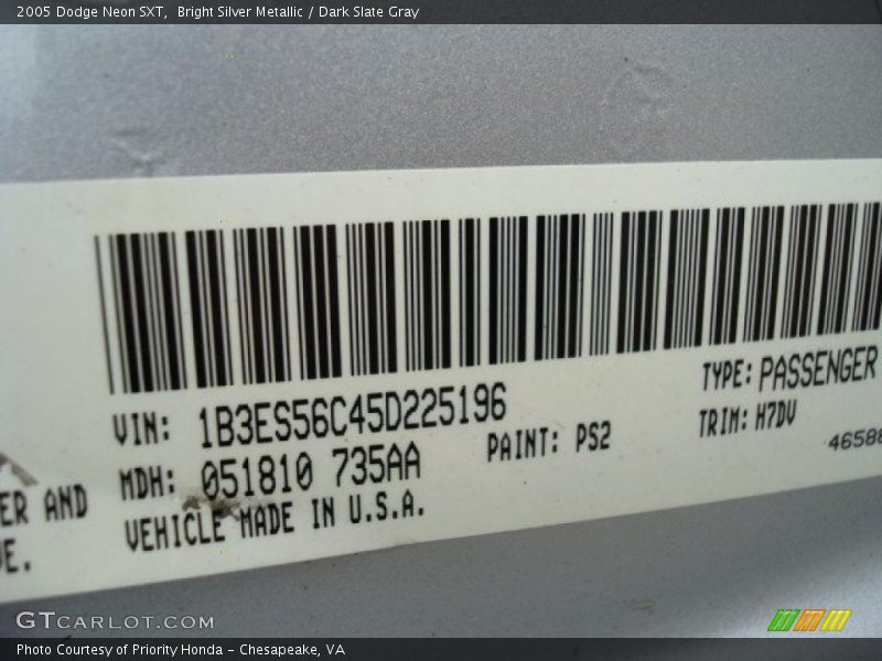 Bright Silver Metallic / Dark Slate Gray 2005 Dodge Neon SXT