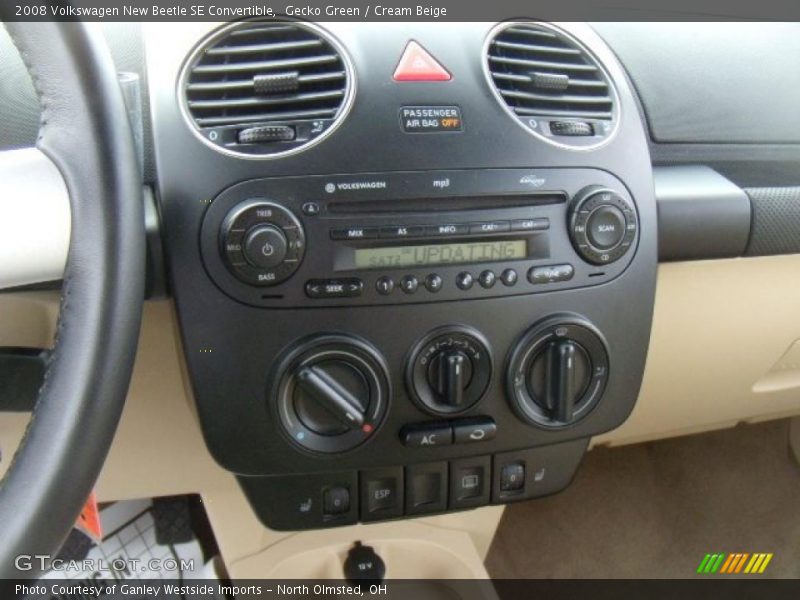 Gecko Green / Cream Beige 2008 Volkswagen New Beetle SE Convertible