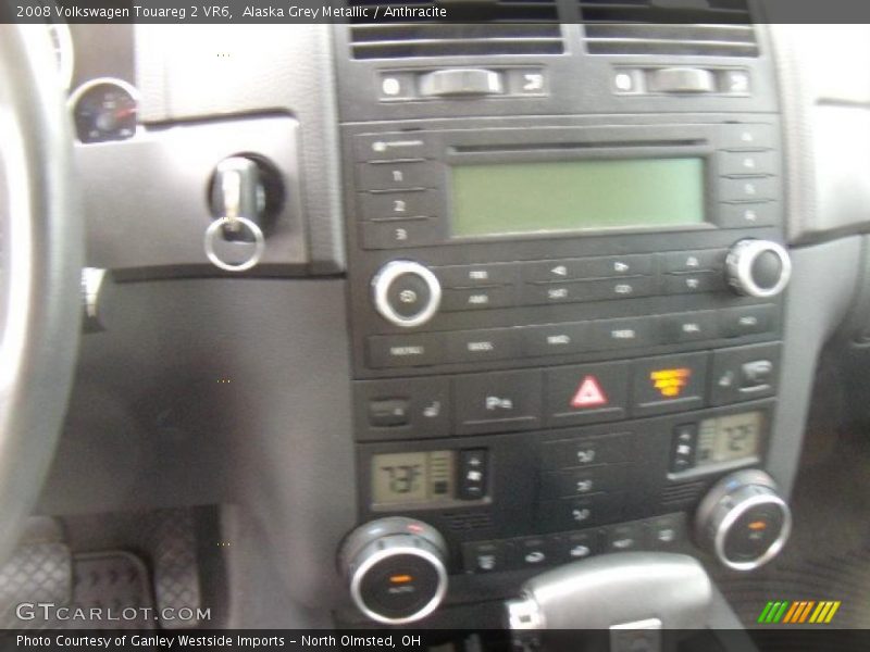 Alaska Grey Metallic / Anthracite 2008 Volkswagen Touareg 2 VR6