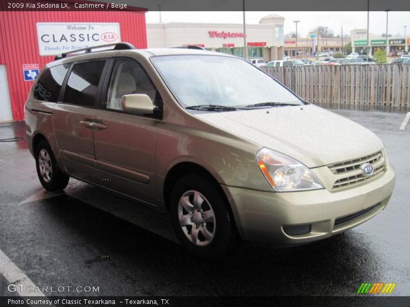 Cashmere / Beige 2009 Kia Sedona LX