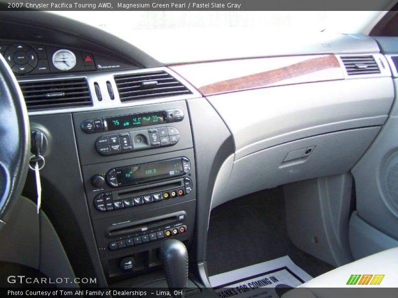 Magnesium Green Pearl / Pastel Slate Gray 2007 Chrysler Pacifica Touring AWD