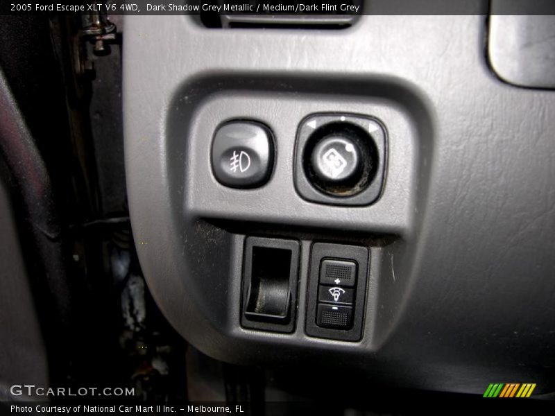 Dark Shadow Grey Metallic / Medium/Dark Flint Grey 2005 Ford Escape XLT V6 4WD