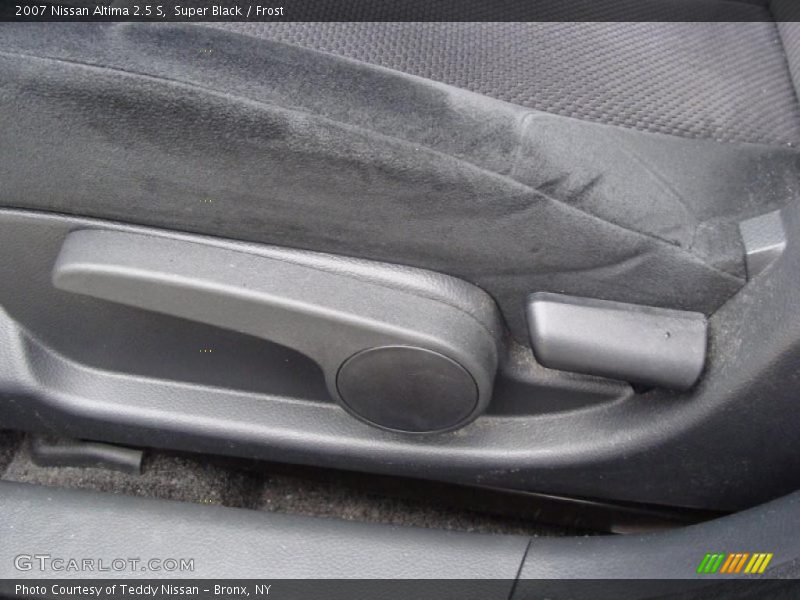 Super Black / Frost 2007 Nissan Altima 2.5 S