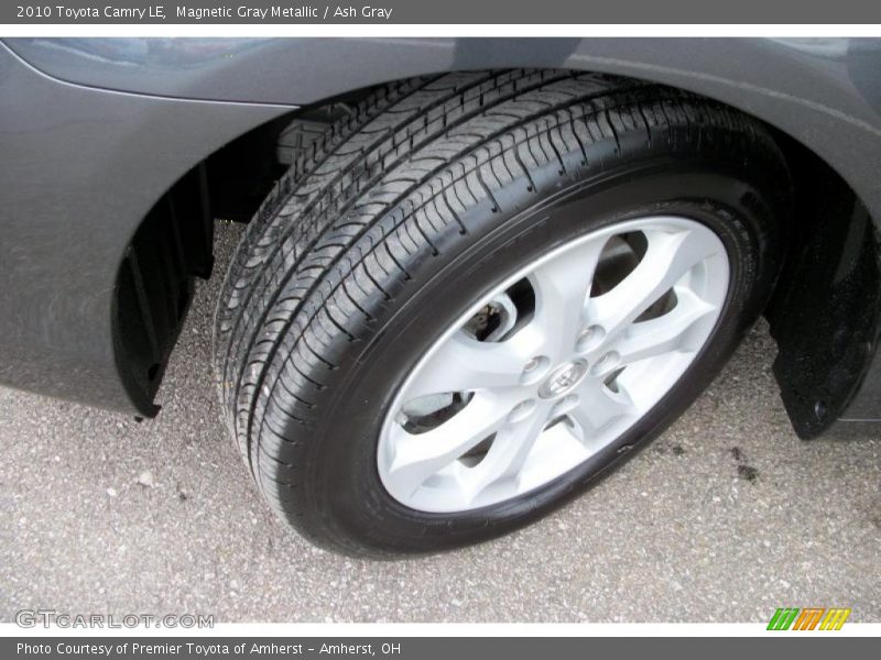 Magnetic Gray Metallic / Ash Gray 2010 Toyota Camry LE