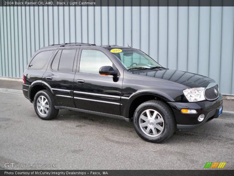 Black / Light Cashmere 2004 Buick Rainier CXL AWD