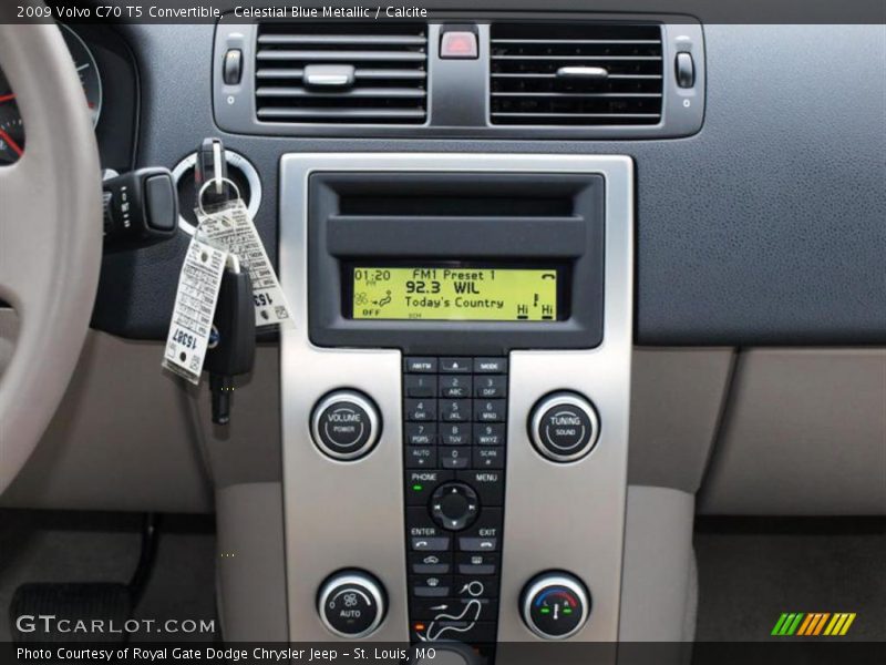 Celestial Blue Metallic / Calcite 2009 Volvo C70 T5 Convertible