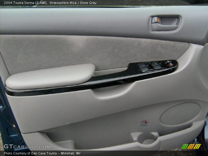 Stratosphere Mica / Stone Gray 2004 Toyota Sienna LE AWD