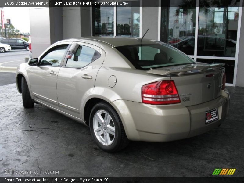 Light Sandstone Metallic / Dark Slate Gray 2009 Dodge Avenger SXT