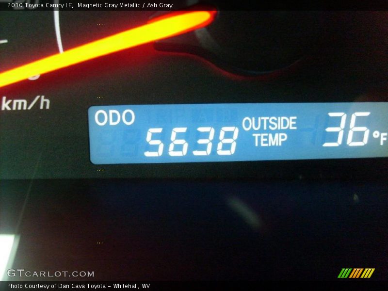 Magnetic Gray Metallic / Ash Gray 2010 Toyota Camry LE