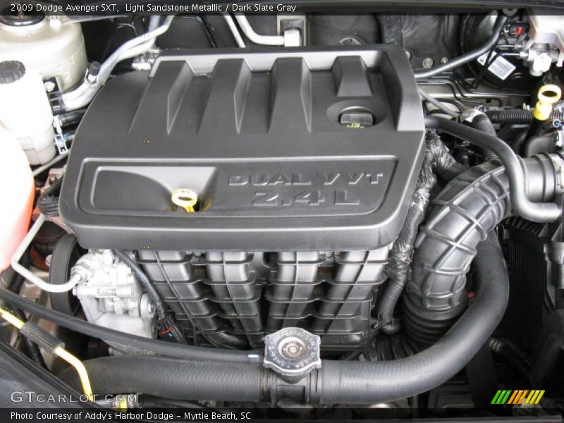 Light Sandstone Metallic / Dark Slate Gray 2009 Dodge Avenger SXT