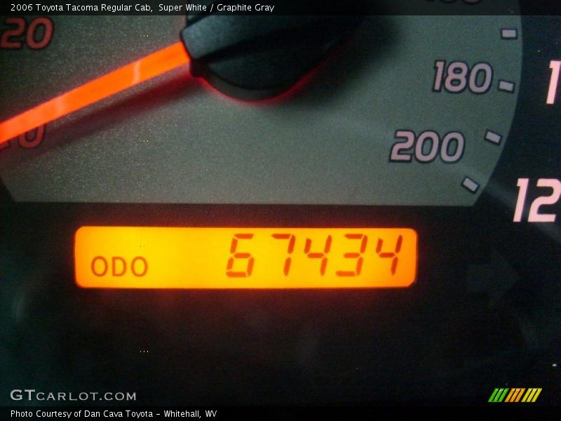 Super White / Graphite Gray 2006 Toyota Tacoma Regular Cab