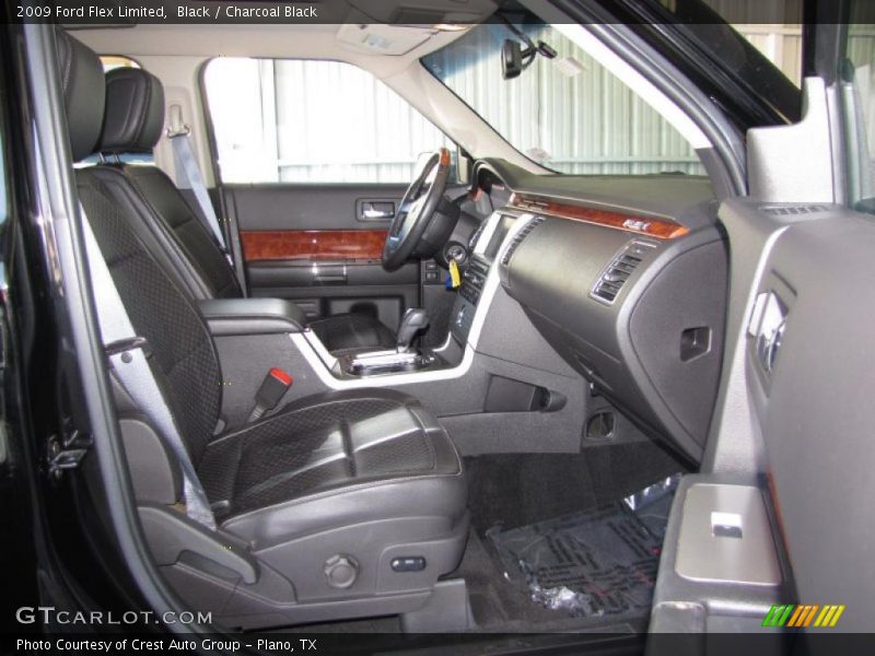 Black / Charcoal Black 2009 Ford Flex Limited