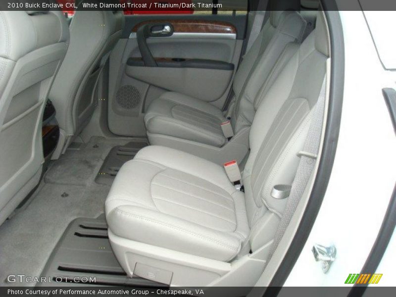 White Diamond Tricoat / Titanium/Dark Titanium 2010 Buick Enclave CXL