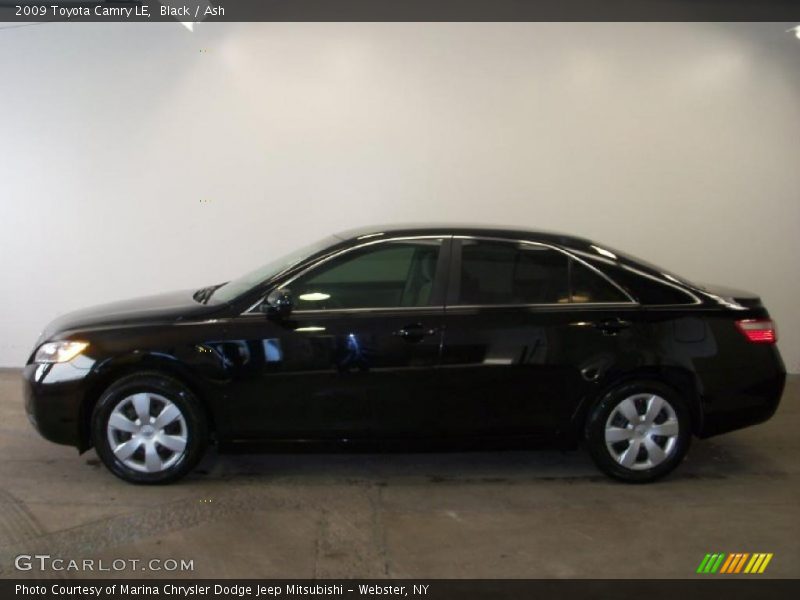 Black / Ash 2009 Toyota Camry LE