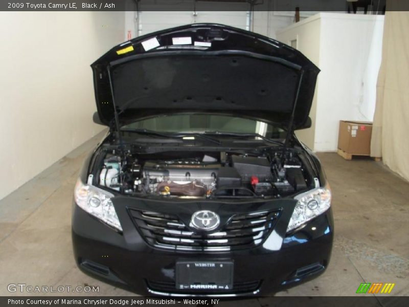 Black / Ash 2009 Toyota Camry LE
