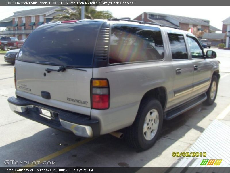 Silver Birch Metallic / Gray/Dark Charcoal 2004 Chevrolet Suburban 1500 LT