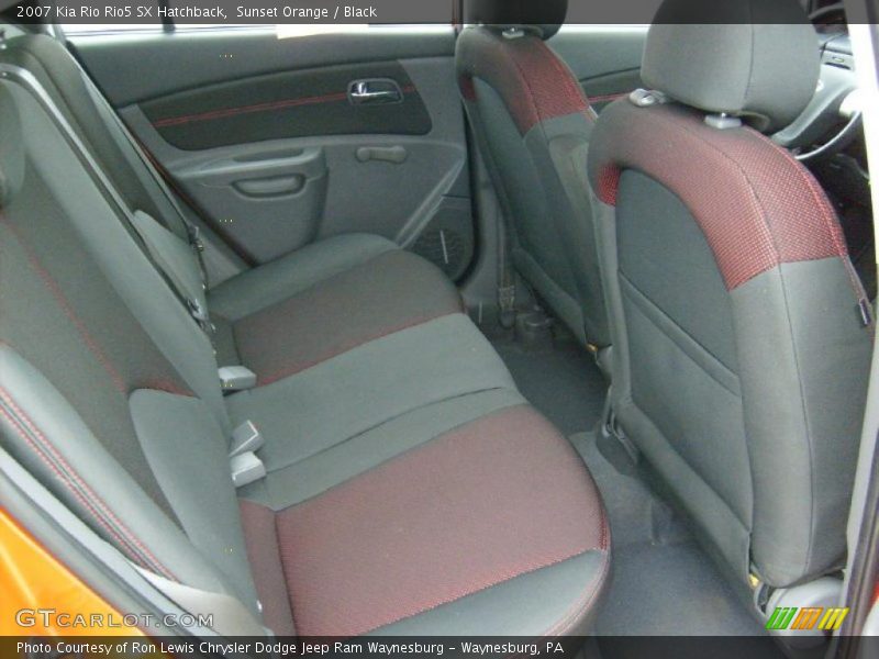 Sunset Orange / Black 2007 Kia Rio Rio5 SX Hatchback