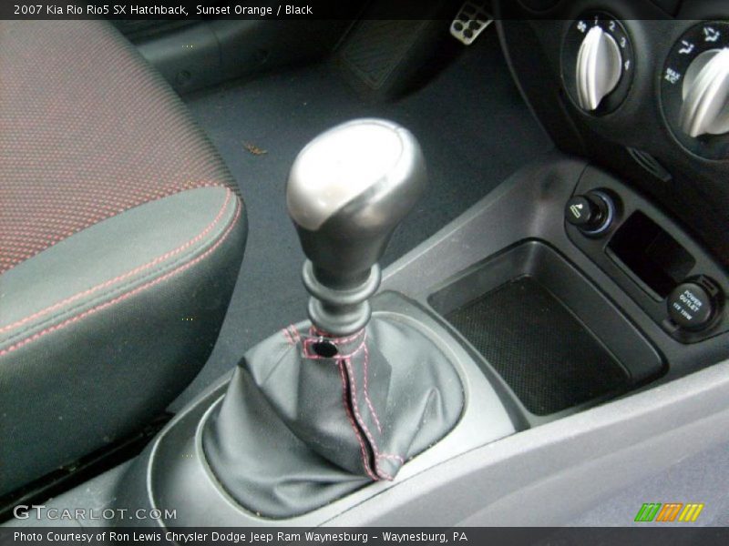 Sunset Orange / Black 2007 Kia Rio Rio5 SX Hatchback