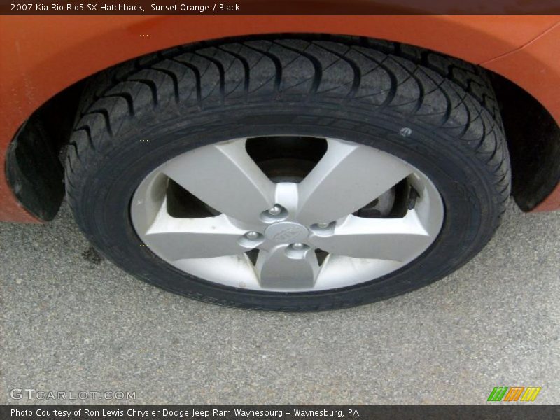 Sunset Orange / Black 2007 Kia Rio Rio5 SX Hatchback