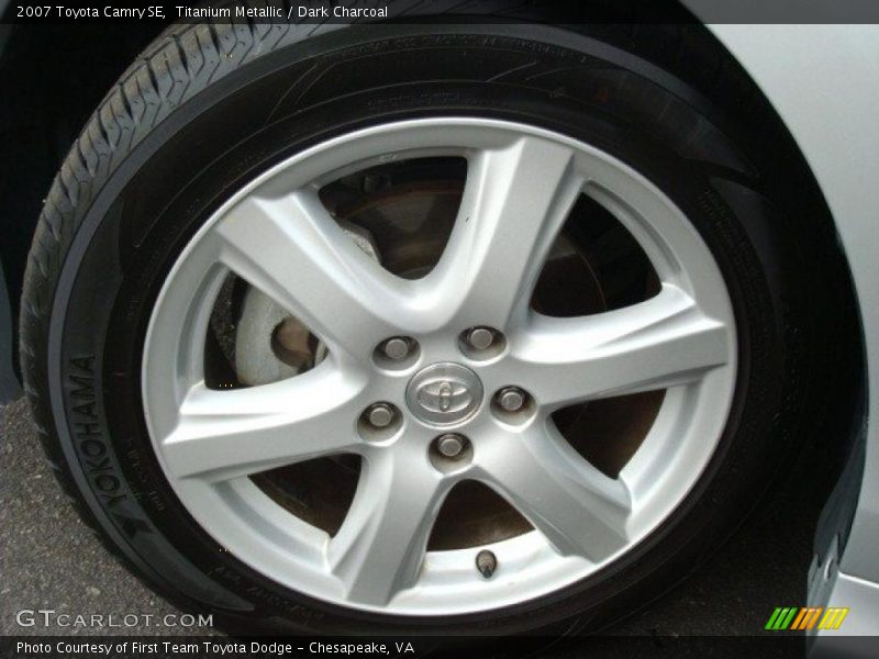 Titanium Metallic / Dark Charcoal 2007 Toyota Camry SE