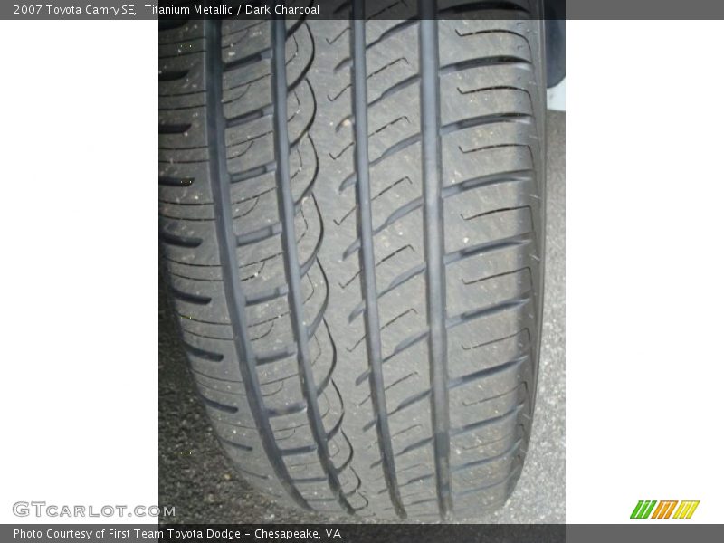 Titanium Metallic / Dark Charcoal 2007 Toyota Camry SE