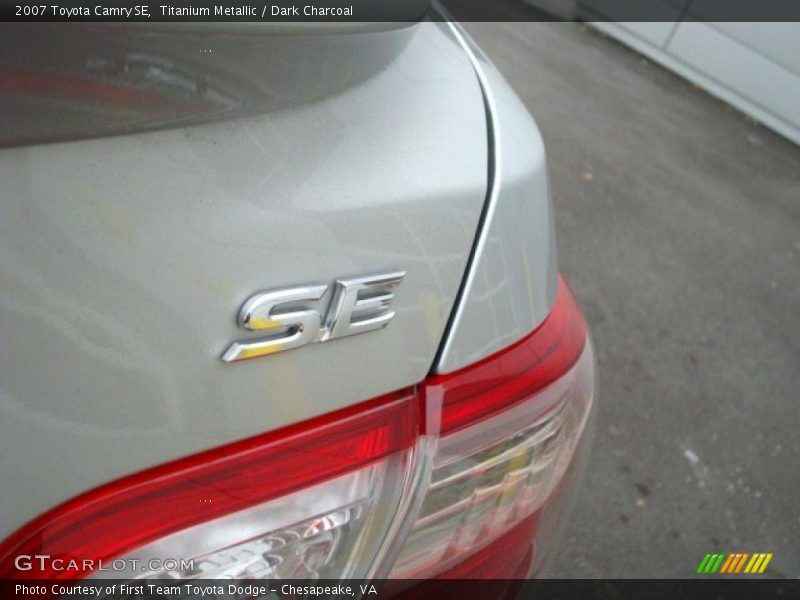 Titanium Metallic / Dark Charcoal 2007 Toyota Camry SE