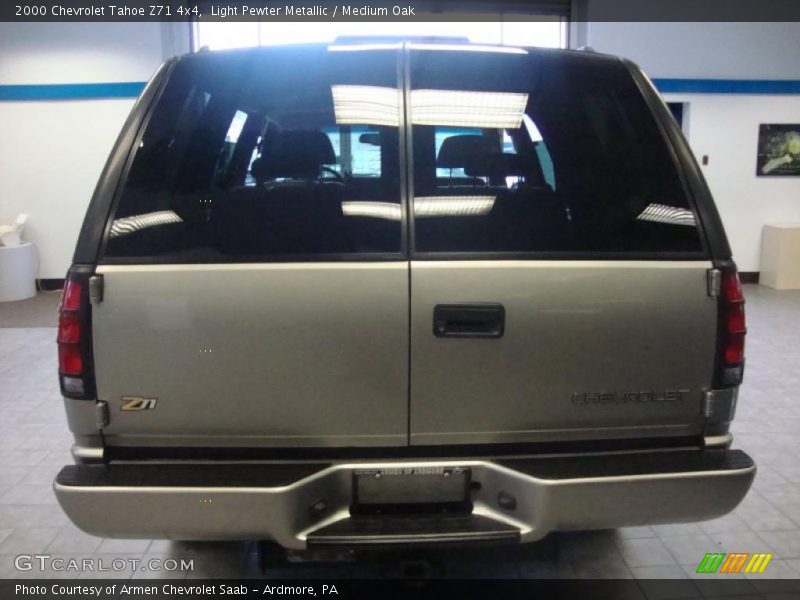 Light Pewter Metallic / Medium Oak 2000 Chevrolet Tahoe Z71 4x4