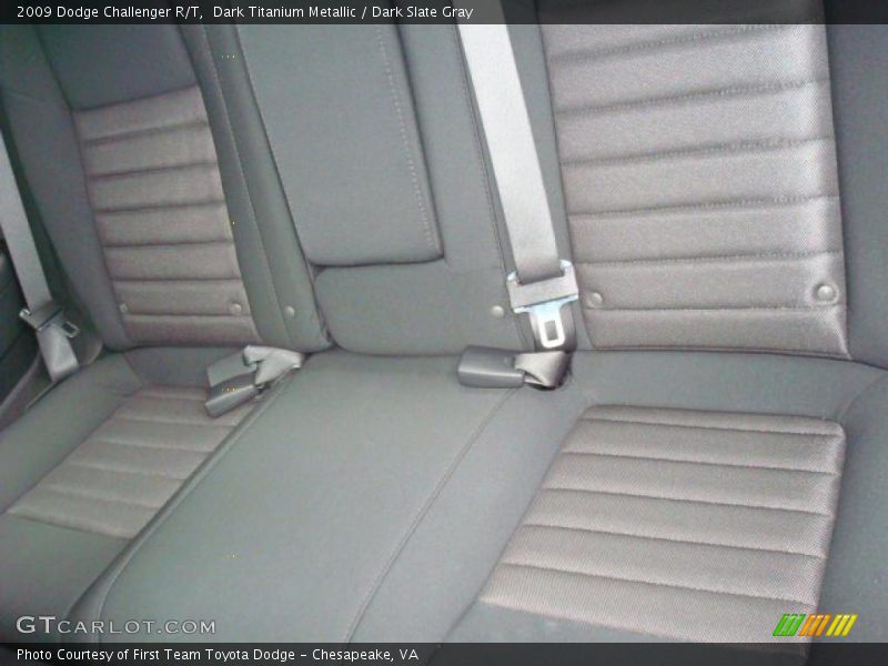 Dark Titanium Metallic / Dark Slate Gray 2009 Dodge Challenger R/T