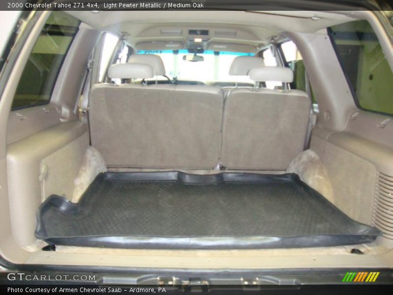 Light Pewter Metallic / Medium Oak 2000 Chevrolet Tahoe Z71 4x4