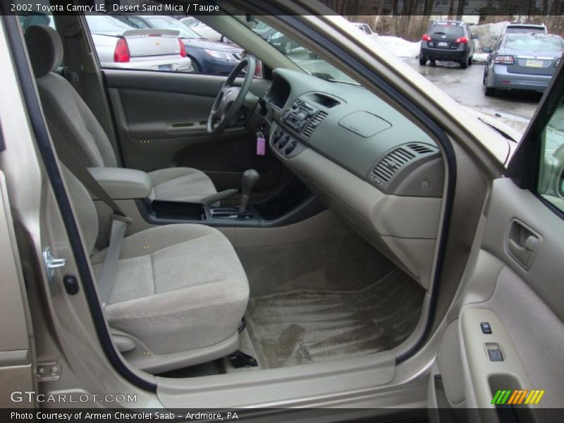 Desert Sand Mica / Taupe 2002 Toyota Camry LE