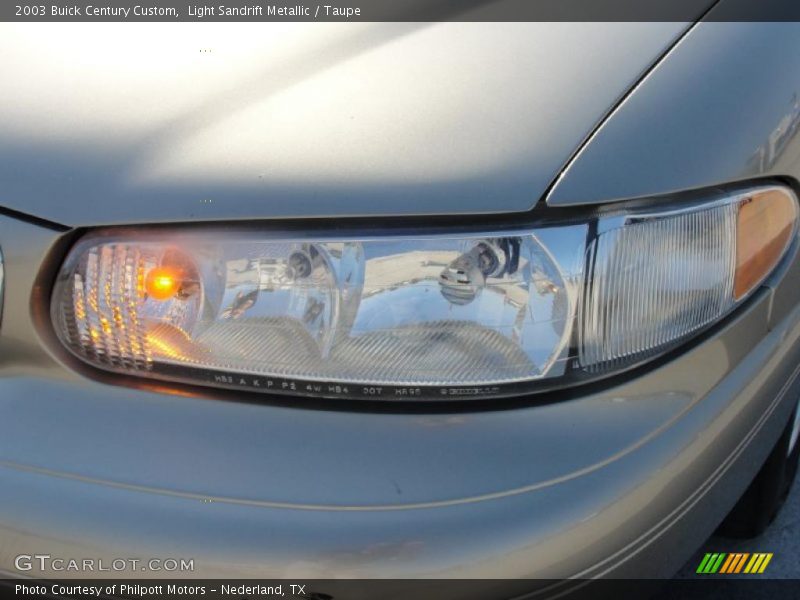 Light Sandrift Metallic / Taupe 2003 Buick Century Custom