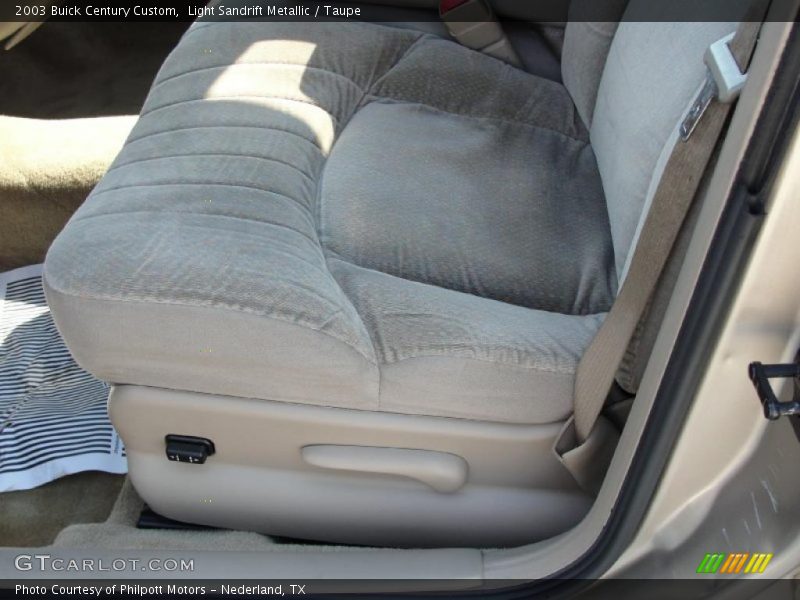 Light Sandrift Metallic / Taupe 2003 Buick Century Custom