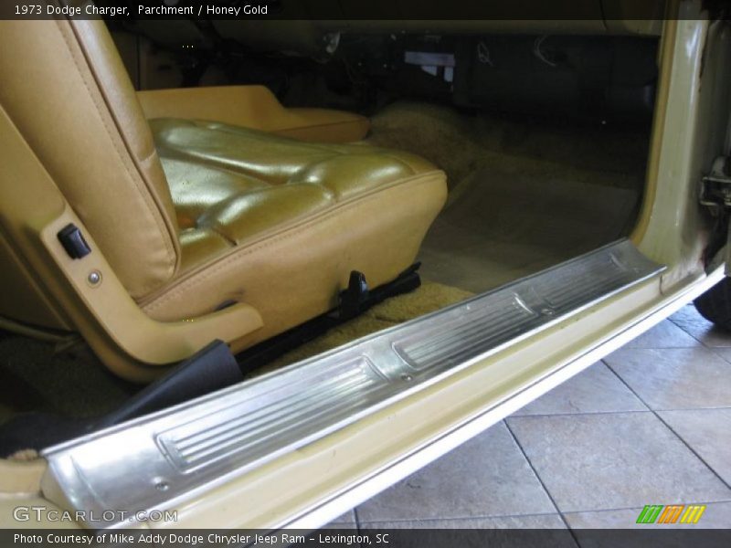 Parchment / Honey Gold 1973 Dodge Charger