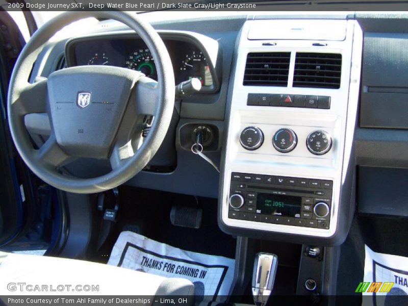 Deep Water Blue Pearl / Dark Slate Gray/Light Graystone 2009 Dodge Journey SXT