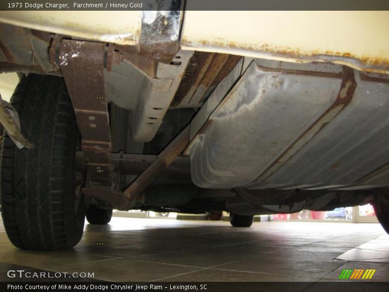 Parchment / Honey Gold 1973 Dodge Charger