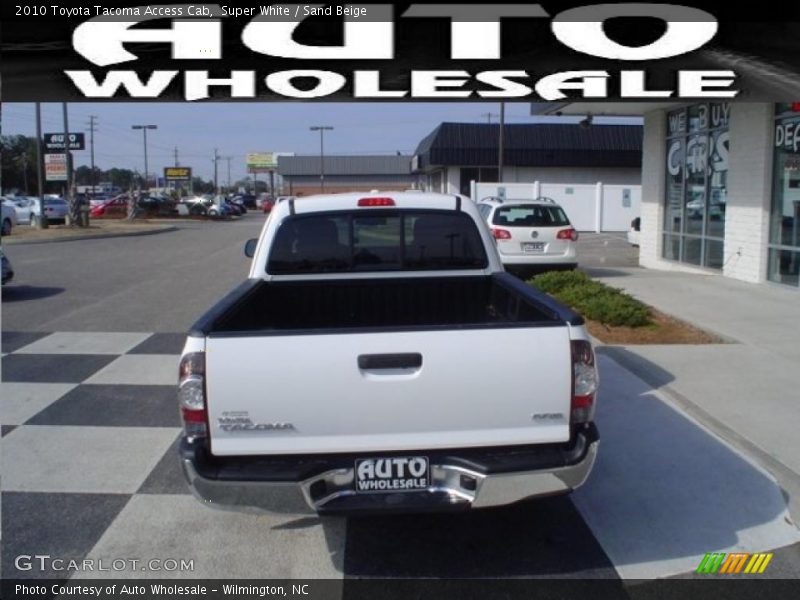 Super White / Sand Beige 2010 Toyota Tacoma Access Cab