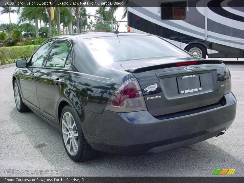 Tuxedo Black Metallic / Charcoal Black 2009 Ford Fusion SE Sport