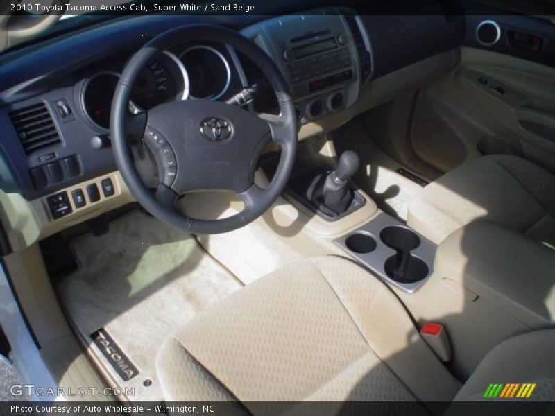 Super White / Sand Beige 2010 Toyota Tacoma Access Cab