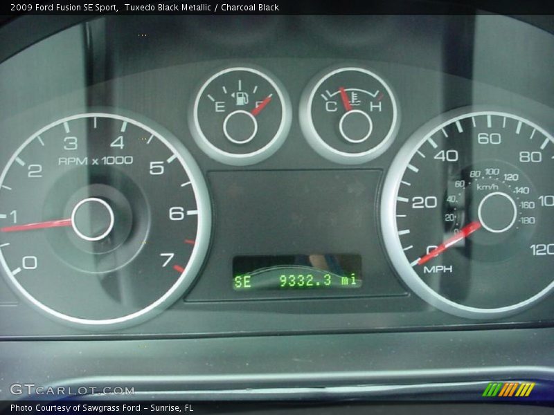 Tuxedo Black Metallic / Charcoal Black 2009 Ford Fusion SE Sport