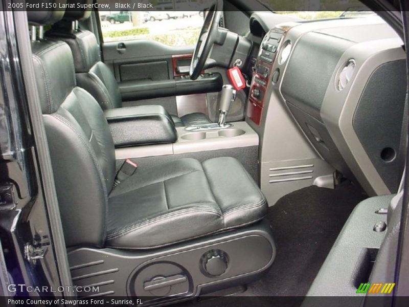 Black / Black 2005 Ford F150 Lariat SuperCrew