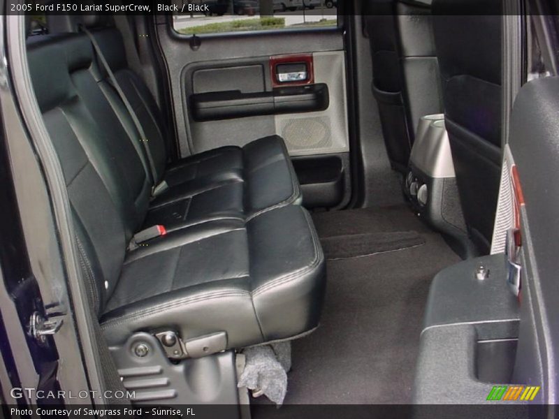 Black / Black 2005 Ford F150 Lariat SuperCrew