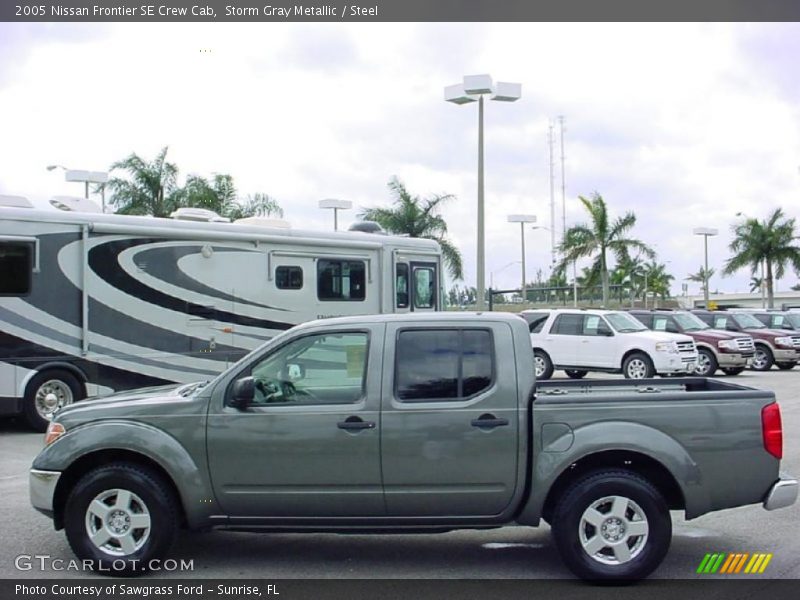 Storm Gray Metallic / Steel 2005 Nissan Frontier SE Crew Cab