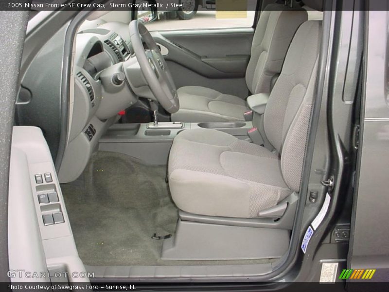 Storm Gray Metallic / Steel 2005 Nissan Frontier SE Crew Cab